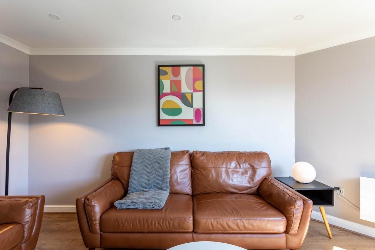 Stunning 1 Bed Merchant City Apartment With Parking Glasgow Exterior photo